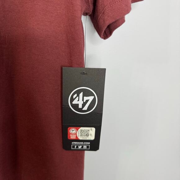 Harvard Crimson '47 Franklin Fieldhouse T-Shirt Short Sleeve Maroon L New - Picture 8 of 12